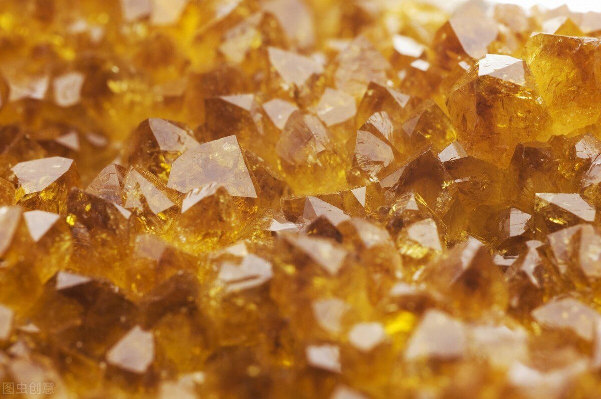 如何鉴别黄水晶，黄水晶的品质评判标准
