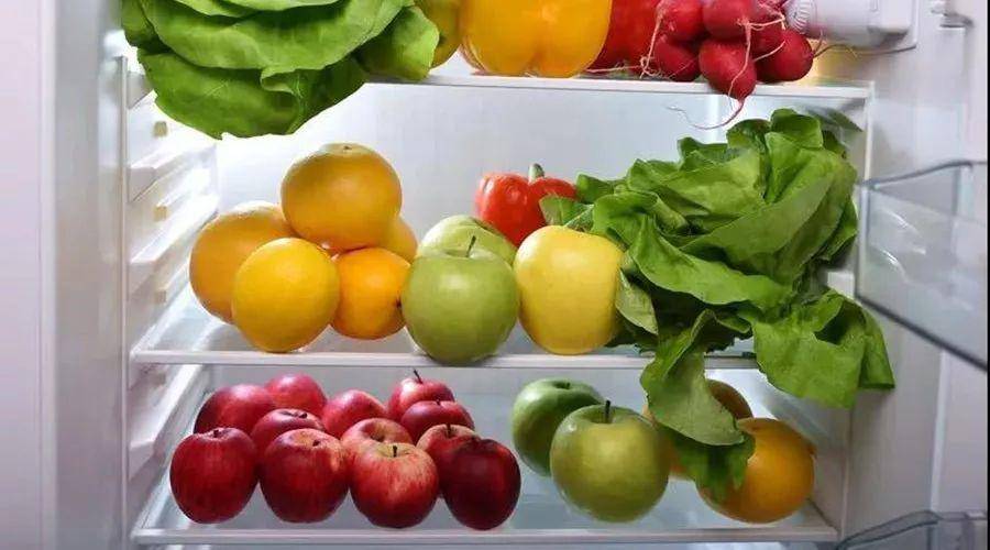 水果放冰箱里多久不能吃，超过这个时间建议及时地清理掉