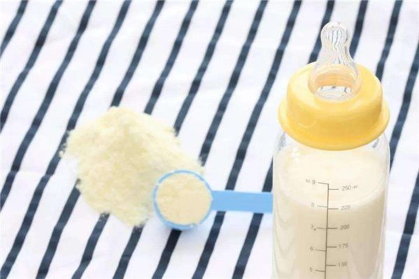 氨基酸水解奶粉有营养吗？健康宝宝不建议使用