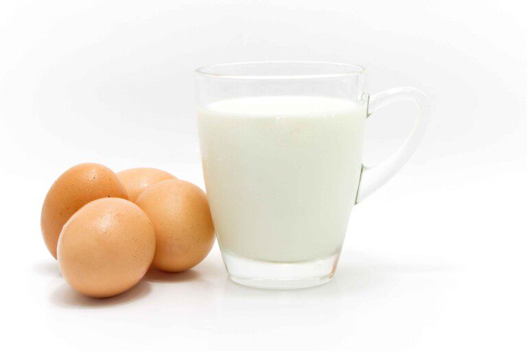 鸡蛋营养成分表（鸡蛋可不仅仅只含有蛋白质的哦）