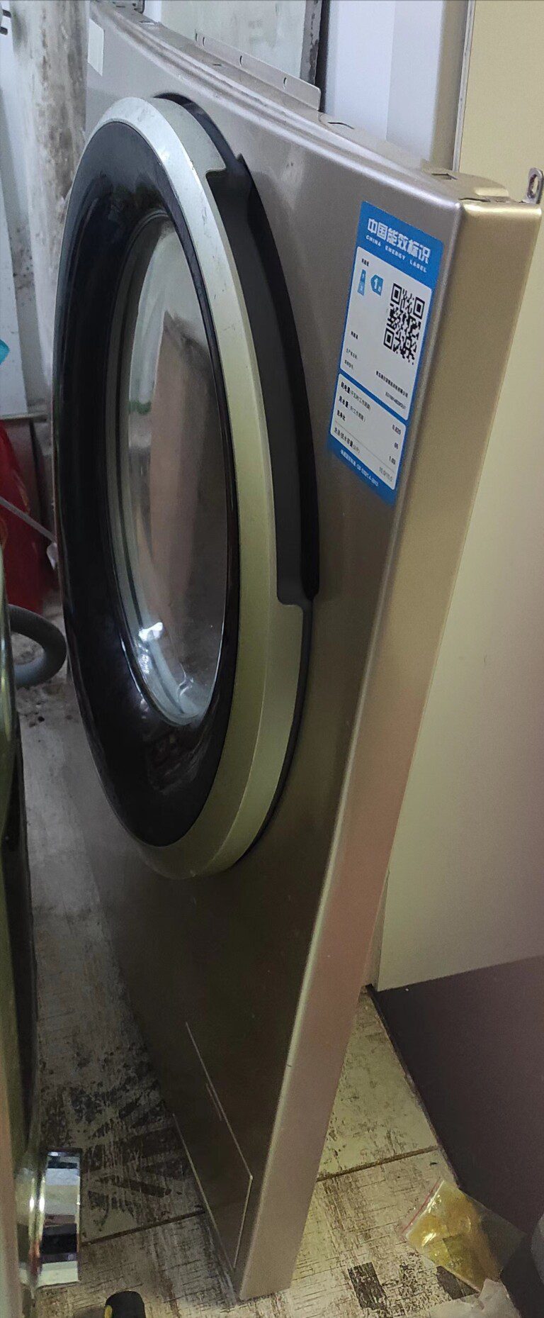 海尔滚筒洗衣机换轴承大概多少钱（清洗更换轴承更换三角架全过程）