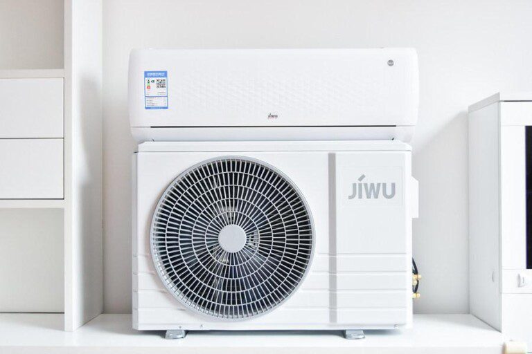 jiwu是什么牌子的空调（舒适节能更智能 苏宁极物小Biu空调评测）